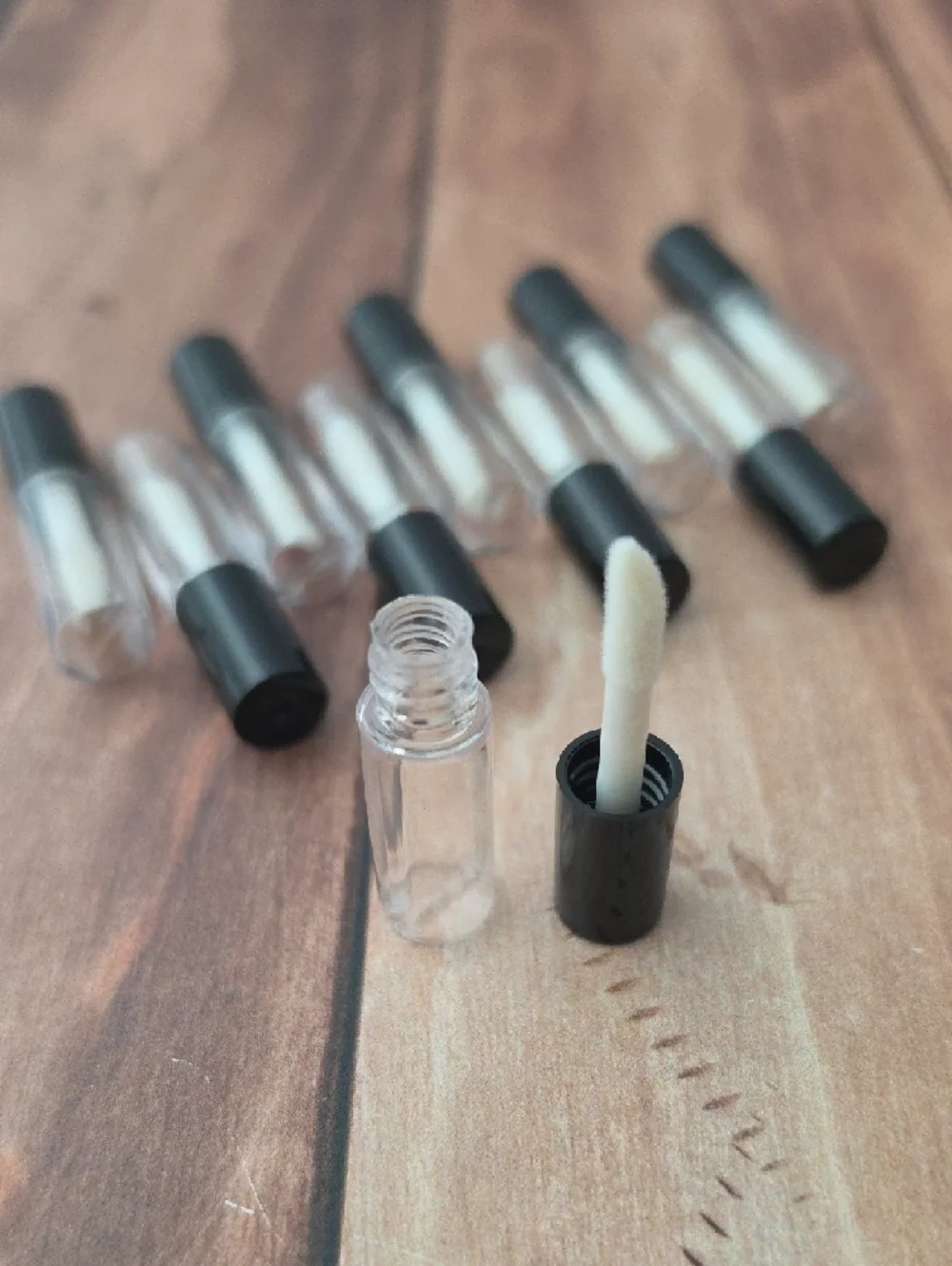 Set of 10 Clear Plastic Lipstick Samplers